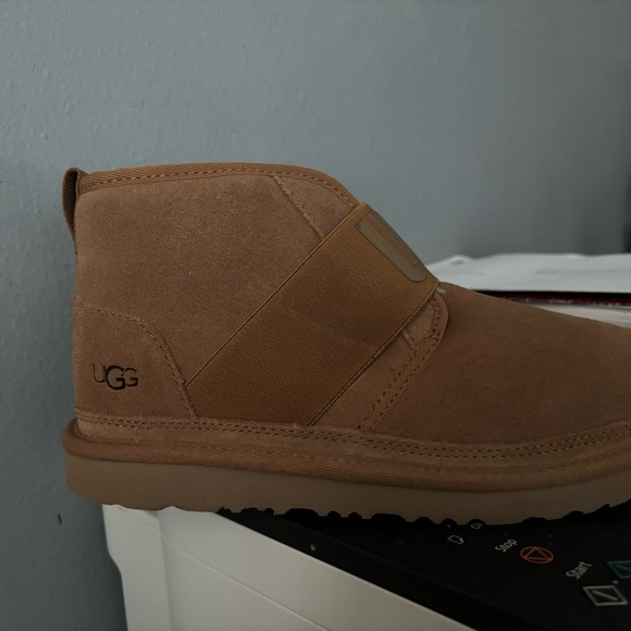Ugg boots - Picture 6 of 9